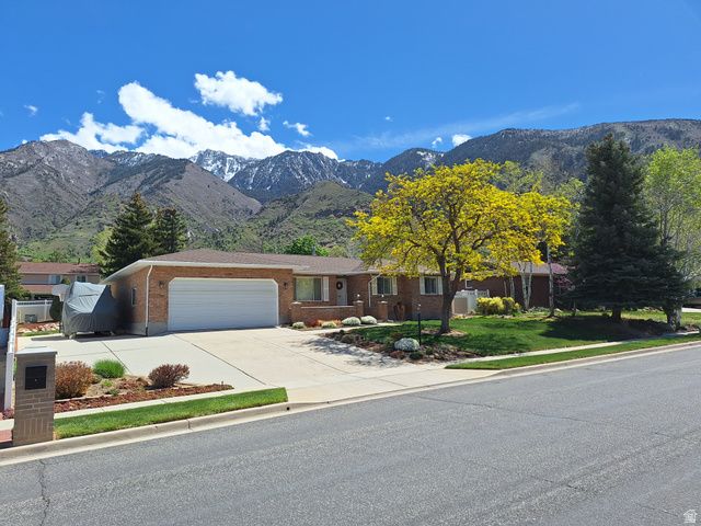 11499 S HIGH MOUNTAIN DR, Sandy, UT 84092