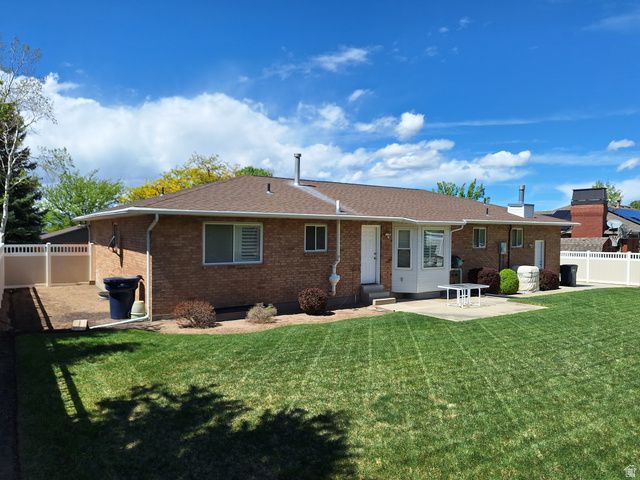 11499 S HIGH MOUNTAIN DR, Sandy, UT 84092