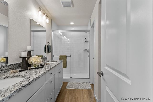 2102 PACK SADDLE RD, Cheyenne, WY 82007