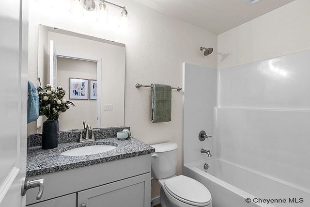 2102 PACK SADDLE RD, Cheyenne, WY 82007