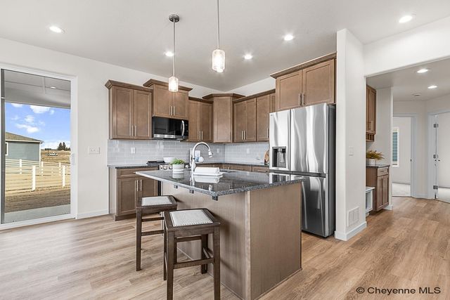 2102 PACK SADDLE RD, Cheyenne, WY 82007