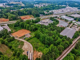 1394 Asberry NE Drive, Marietta, GA 30060