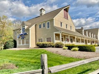 120 West Center 11, West Bridgewater, MA 02379