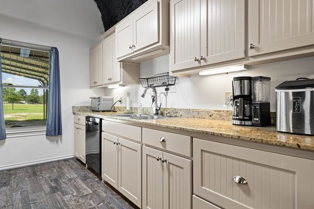 532 CR 1312, Pittsburg, TX 75686