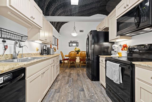 532 CR 1312, Pittsburg, TX 75686