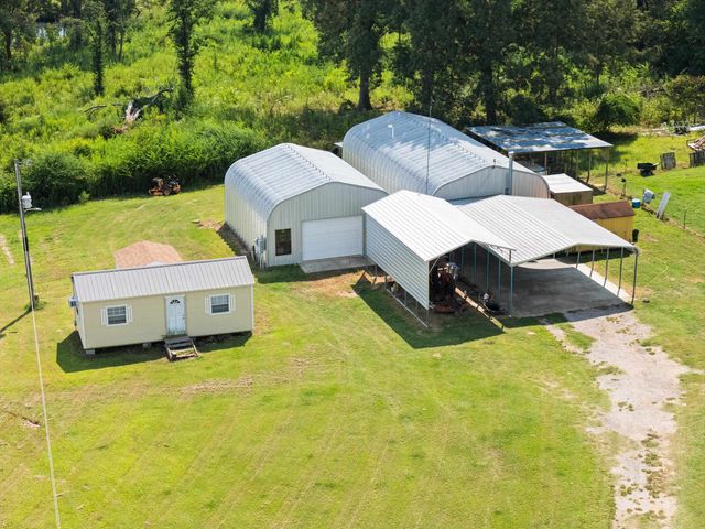 532 CR 1312, Pittsburg, TX 75686