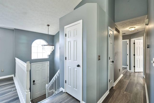 1077 Ivoryhill Drive, Independence, KY 41051