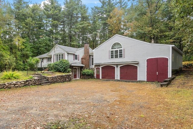 87 Hubbardston Road, Templeton, MA 01468