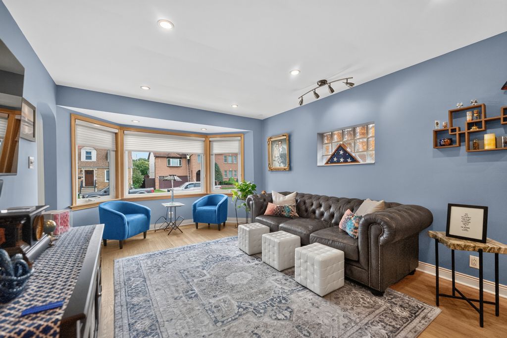 3406 N Oleander Avenue, Chicago, IL 60634 — photo 5