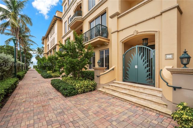 3501 N Ocean Dr V5, Hollywood, FL 33019