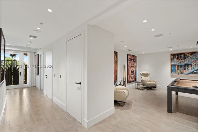 3501 N Ocean Dr V5, Hollywood, FL 33019