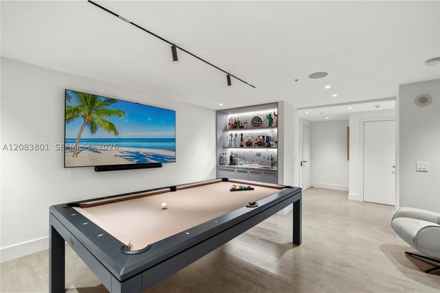 3501 N Ocean Dr V5, Hollywood, FL 33019