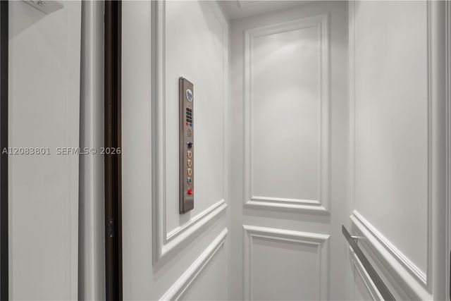 3501 N Ocean Dr V5, Hollywood, FL 33019