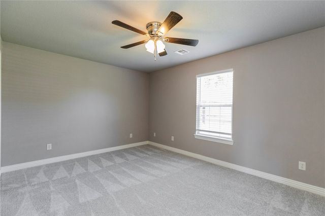 700 Ponderosa Street, Centerton, AR 72719