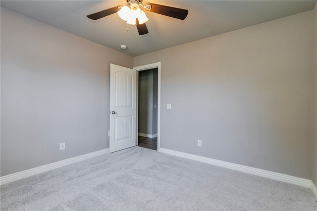 700 Ponderosa Street, Centerton, AR 72719