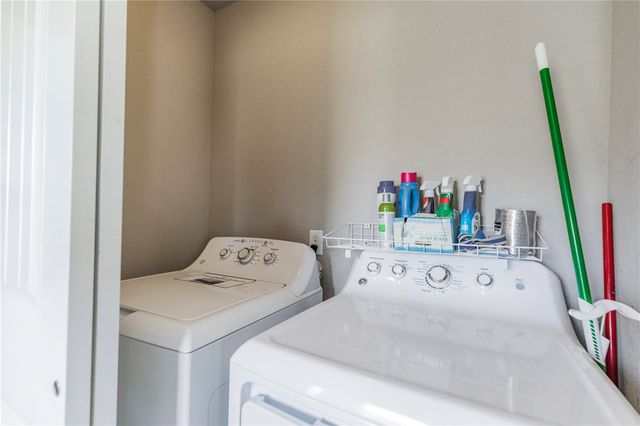 700 Ponderosa Street, Centerton, AR 72719