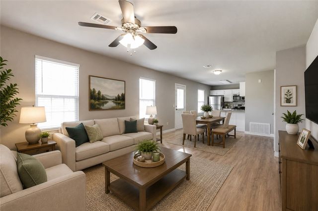700 Ponderosa Street, Centerton, AR 72719