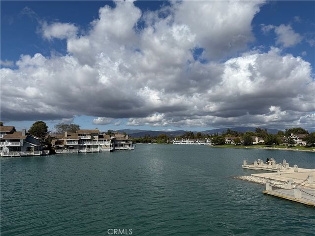 29 Autumn Oak, Irvine, CA 92604