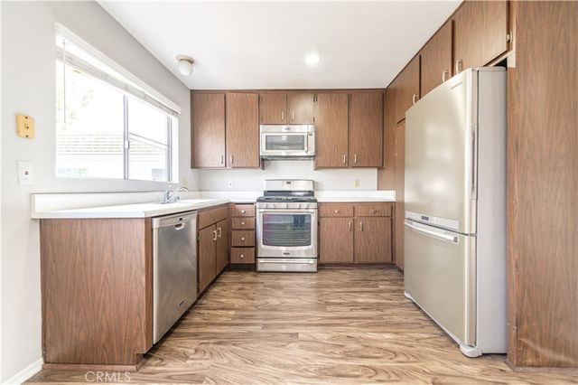 29 Autumn Oak, Irvine, CA 92604