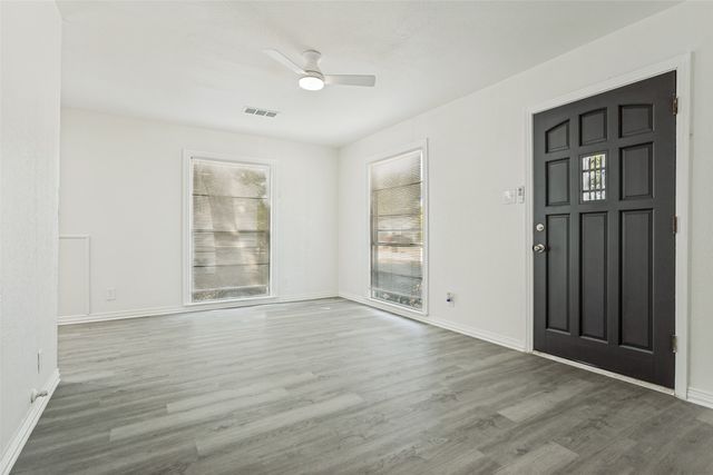 8522 Del Monte Drive, Dallas, TX 75217