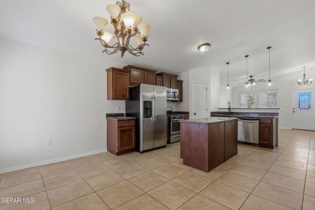 14350 S CAVE Avenue, El Paso, TX 79938