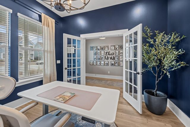 643 Blueway Avenue, Summerville, SC 29486