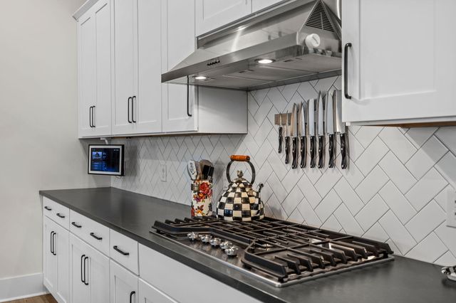 643 Blueway Avenue, Summerville, SC 29486