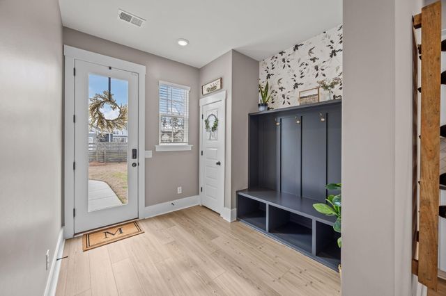 643 Blueway Avenue, Summerville, SC 29486