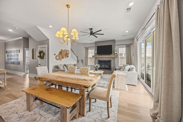 643 Blueway Avenue, Summerville, SC 29486