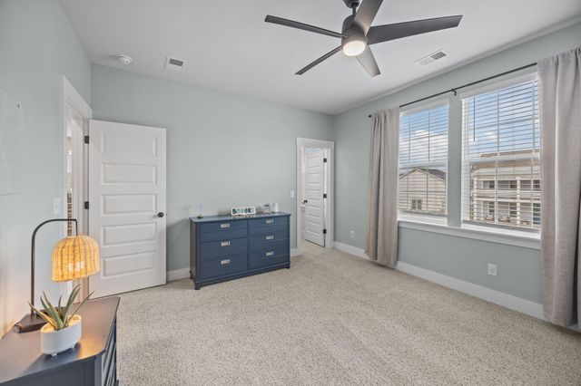 643 Blueway Avenue, Summerville, SC 29486