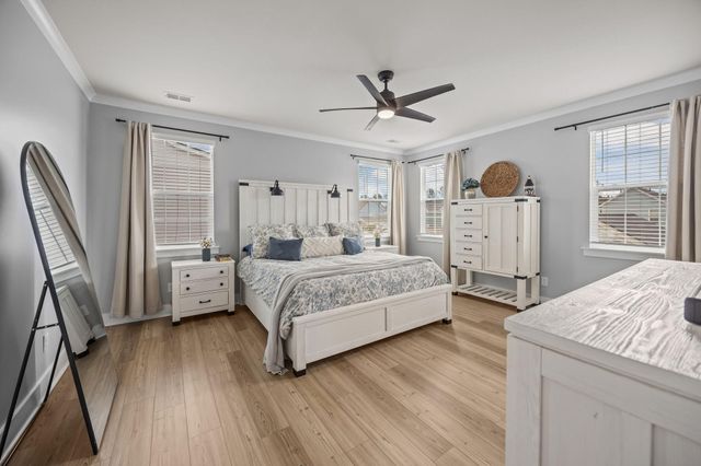 643 Blueway Avenue, Summerville, SC 29486