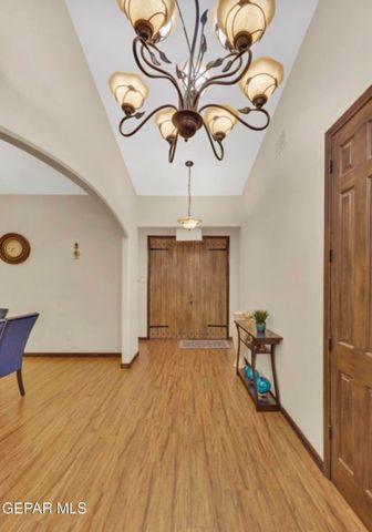 636 KEAGLE Road, Socorro, TX 79927