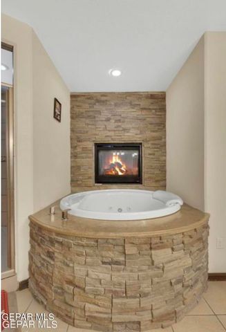 636 KEAGLE Road, Socorro, TX 79927