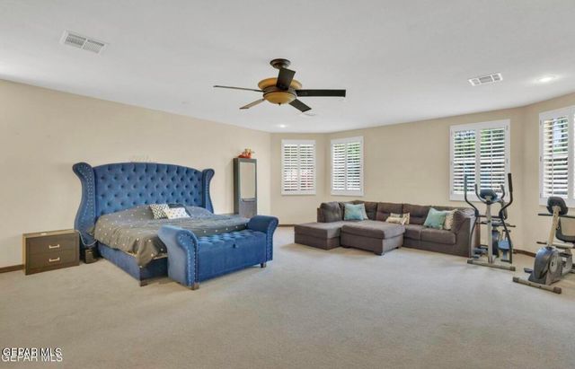 636 KEAGLE Road, Socorro, TX 79927