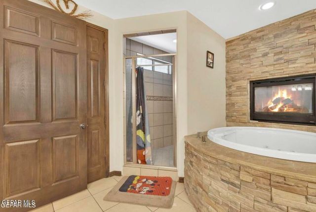 636 KEAGLE Road, Socorro, TX 79927