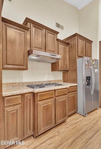 636 KEAGLE Road, Socorro, TX 79927