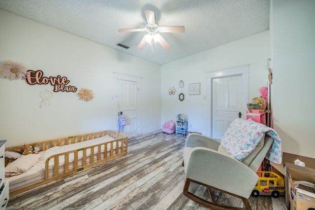 200 Williams Street, Waxahachie, TX 75165