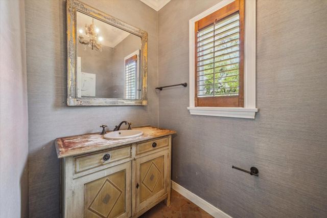 2510 Locke Lane, Houston, TX 77019