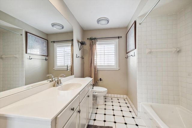 2510 Locke Lane, Houston, TX 77019