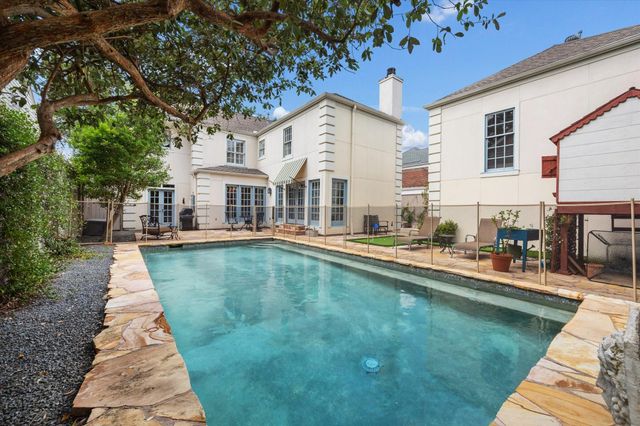 2510 Locke Lane, Houston, TX 77019