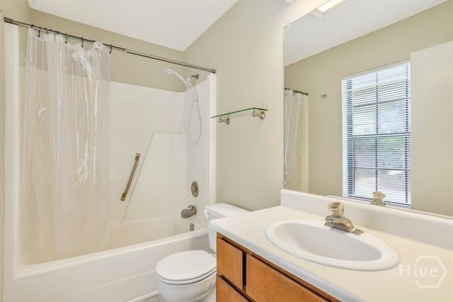 15 Hidden Lake Court, Savannah, GA 31419
