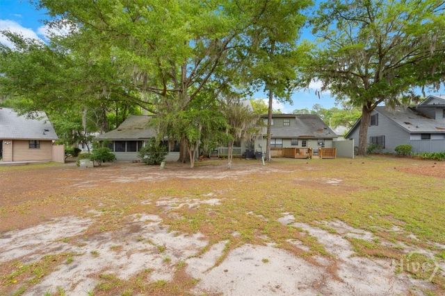 15 Hidden Lake Court, Savannah, GA 31419