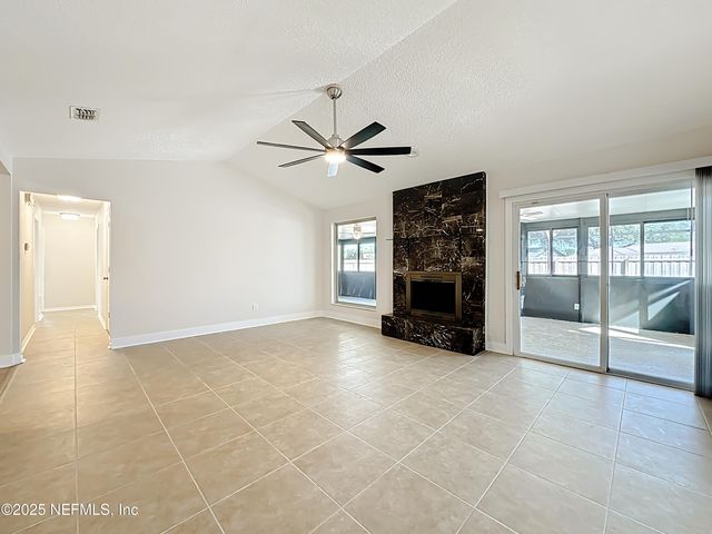 845 MAPLEWOOD Lane, Orange Park, FL 32065