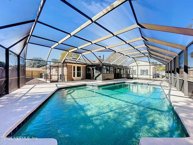 845 MAPLEWOOD Lane, Orange Park, FL 32065