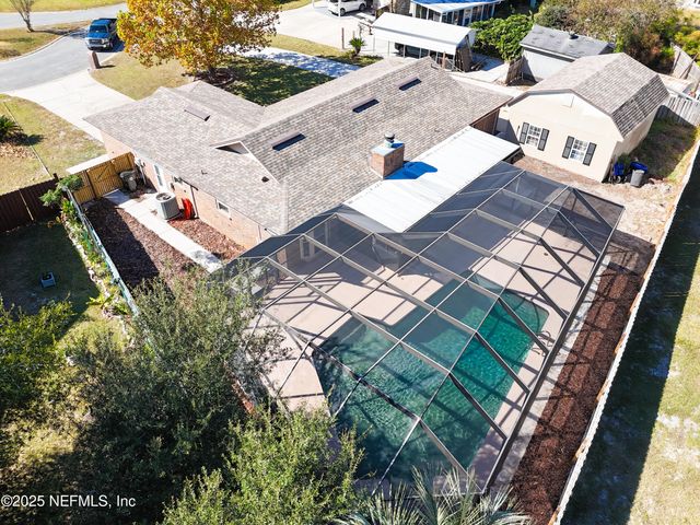 845 MAPLEWOOD Lane, Orange Park, FL 32065