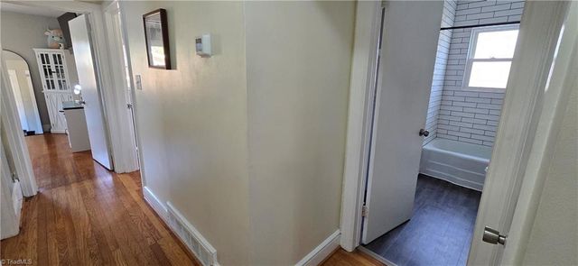 206 Forestrose Drive, Lexington, NC 27295