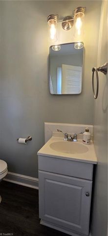 206 Forestrose Drive, Lexington, NC 27295