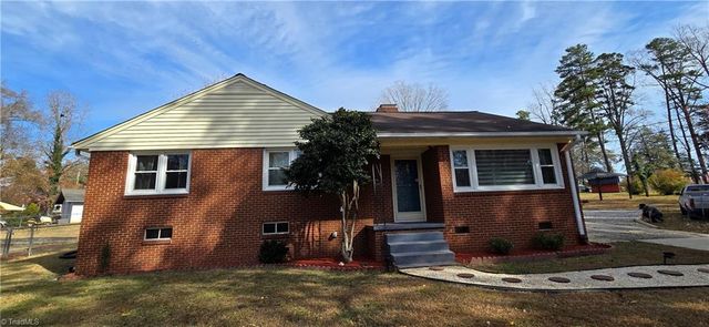 206 Forestrose Drive, Lexington, NC 27295