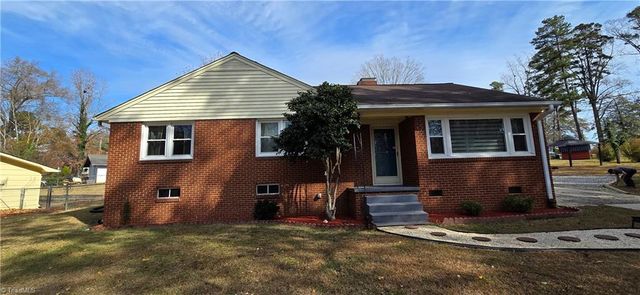 206 Forestrose Drive, Lexington, NC 27295