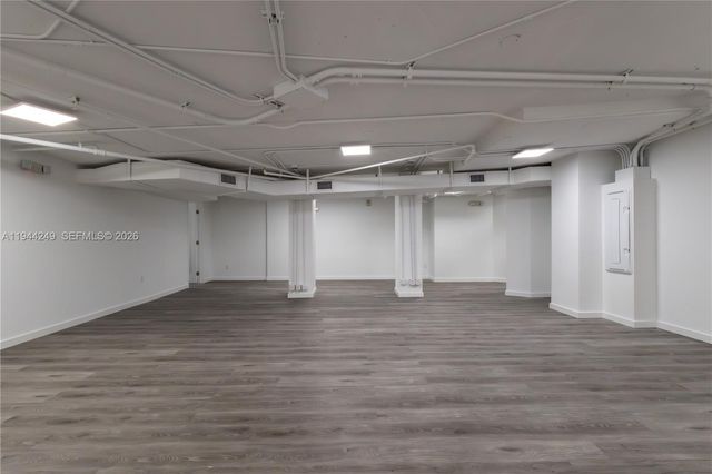 888 Biscayne Blvd CU6, Miami, FL 33132